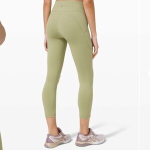 Lululemon Invigorate High Rise Crop 23" Size 6